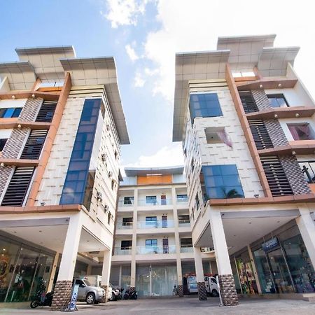 Mca Suites By Hiverooms Cebu Εξωτερικό φωτογραφία