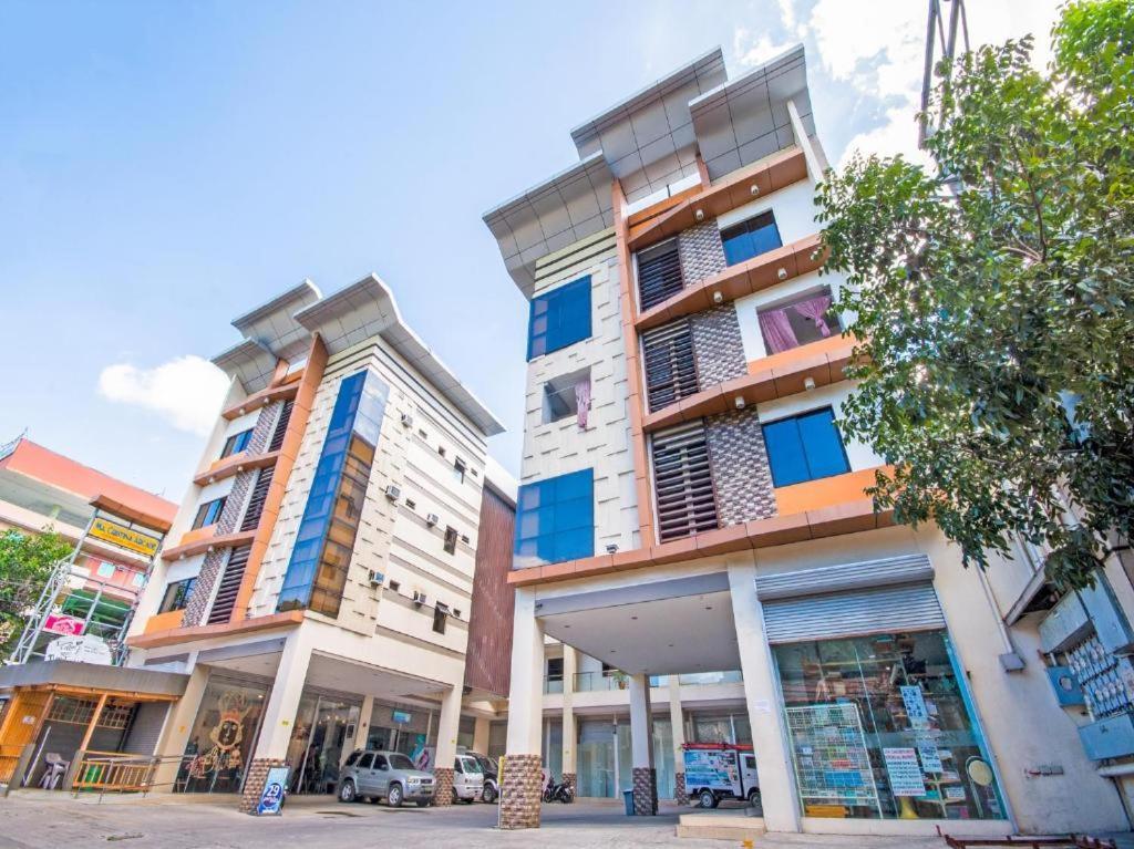 Mca Suites By Hiverooms Cebu Εξωτερικό φωτογραφία
